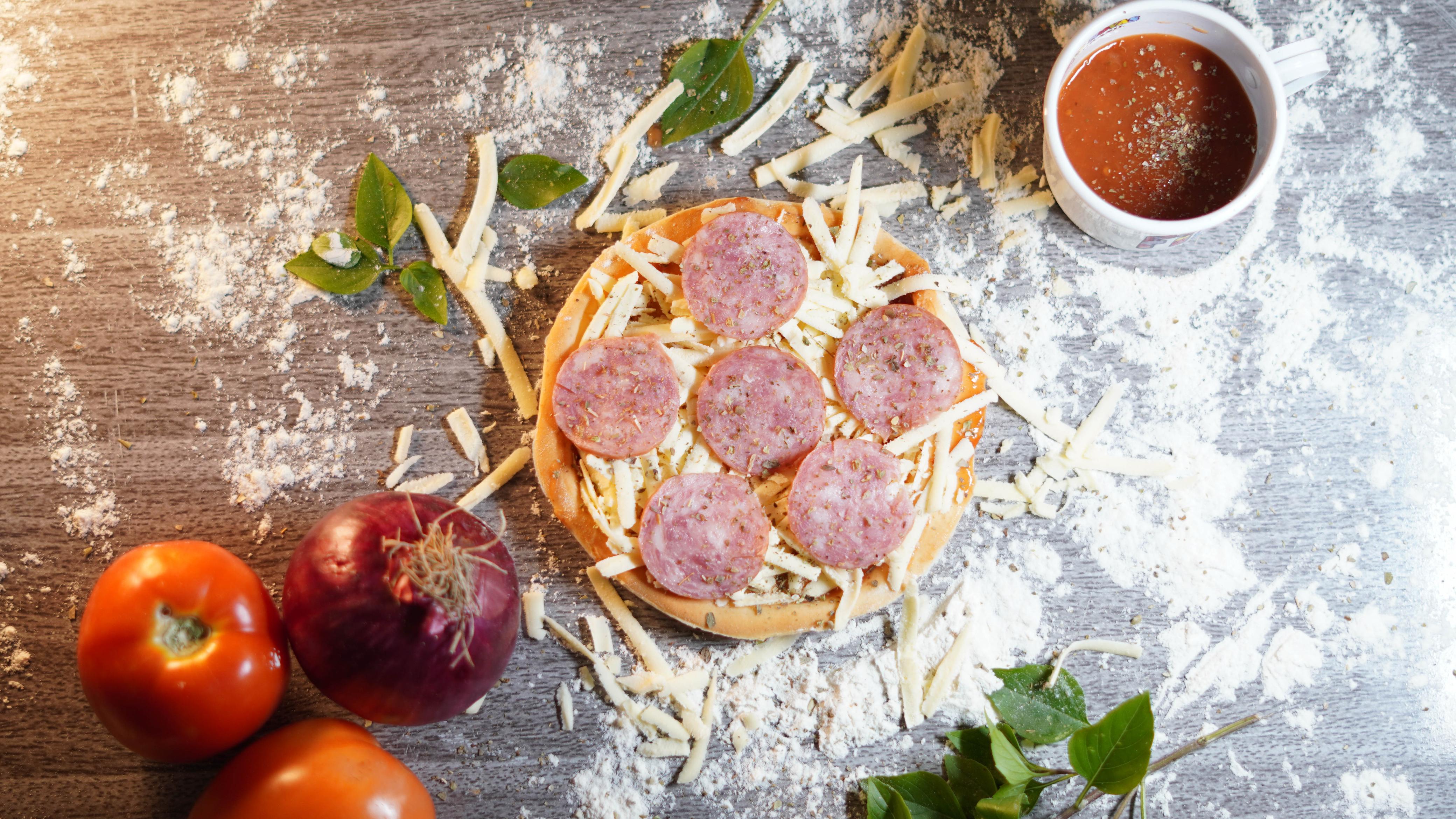 Pizza de Calabresa Pizza de Calabresa